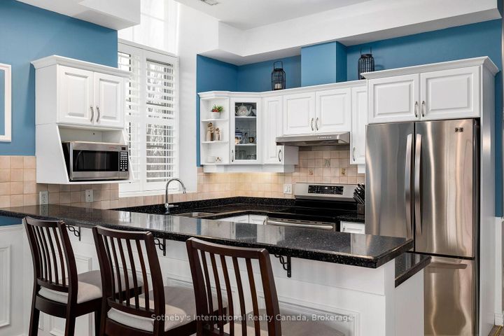 Photo 9 at 219 - 262 Dundas Street E, Waterdown, Hamilton