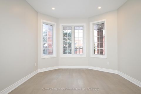 Photo 2 at 109 ESTHER Drive, Painswick South, Barrie