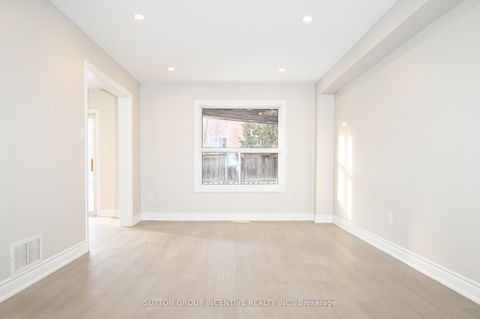 Photo 4 at 109 ESTHER Drive, Painswick South, Barrie