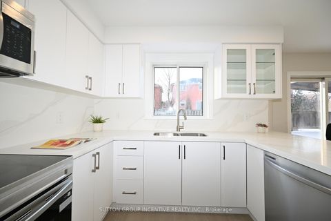 Photo 12 at 109 ESTHER Drive, Painswick South, Barrie