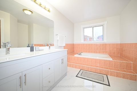 Photo 21 at 109 ESTHER Drive, Painswick South, Barrie