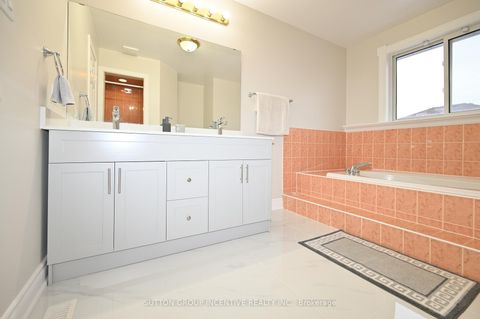 Photo 23 at 109 ESTHER Drive, Painswick South, Barrie