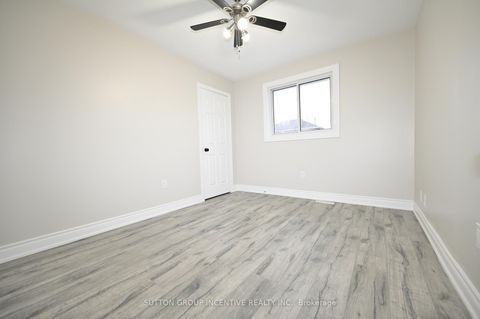 Photo 25 at 109 ESTHER Drive, Painswick South, Barrie