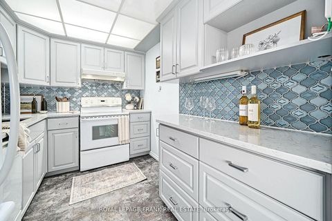 Photo 9 at 505 - 55 William Street E, McLaughlin, Oshawa