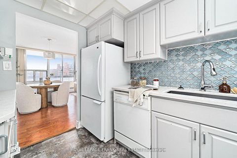 Photo 11 at 505 - 55 William Street E, McLaughlin, Oshawa