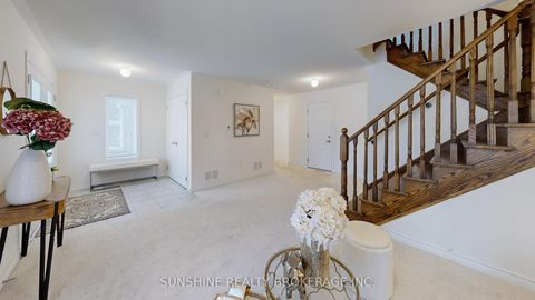 Photo 7 at 10 Cornerside Way, Brooklin, Whitby