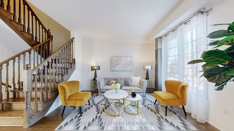 Photo 11 at 10 Cornerside Way, Brooklin, Whitby