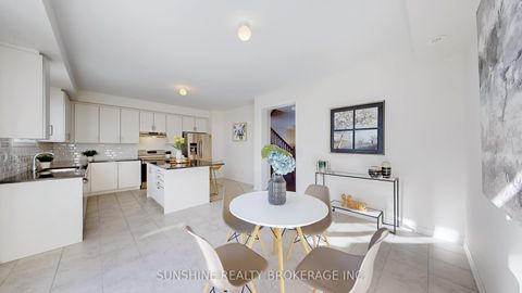 Photo 16 at 10 Cornerside Way, Brooklin, Whitby