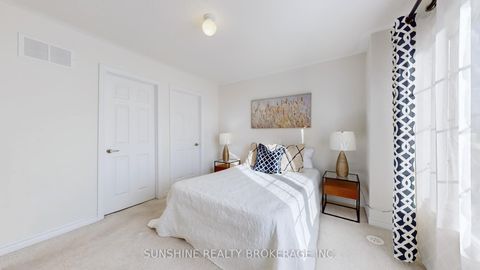 Photo 20 at 10 Cornerside Way, Brooklin, Whitby