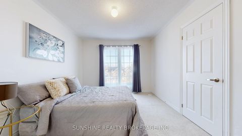 Photo 26 at 10 Cornerside Way, Brooklin, Whitby