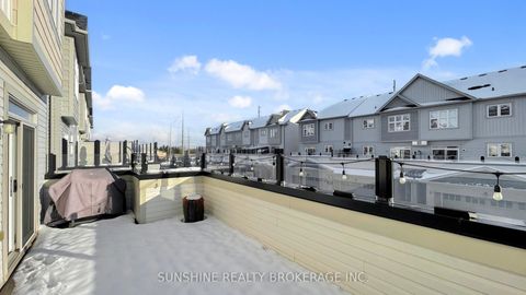 Photo 33 at 10 Cornerside Way, Brooklin, Whitby