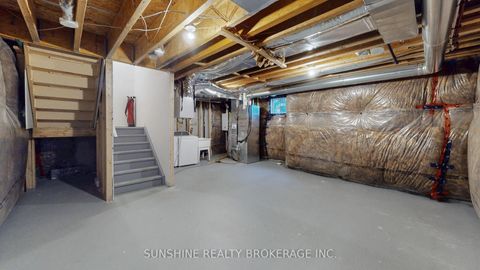 Photo 34 at 10 Cornerside Way, Brooklin, Whitby