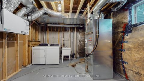 Photo 35 at 10 Cornerside Way, Brooklin, Whitby