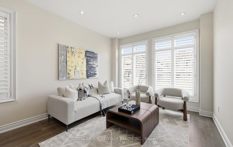 Photo 3 at 522 Cliffview Road, West Shore, Pickering