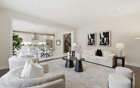 Photo 18 at 522 Cliffview Road, West Shore, Pickering