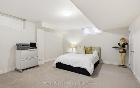 Photo 39 at 522 Cliffview Road, West Shore, Pickering