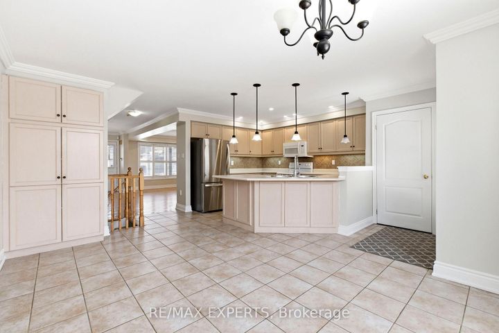 Photo 7 at 45 Forest Run Boulevard, Patterson, Vaughan