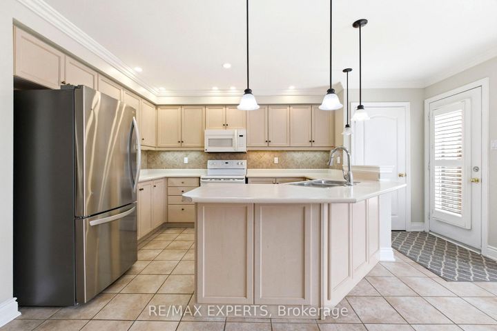 Photo 9 at 45 Forest Run Boulevard, Patterson, Vaughan