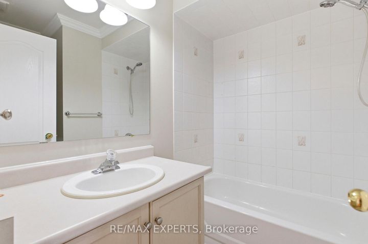 Photo 22 at 45 Forest Run Boulevard, Patterson, Vaughan