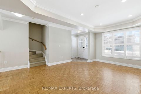 Photo 4 at 45 Forest Run Boulevard, Patterson, Vaughan