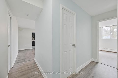 Photo 27 at 207 - 60 Stevenson Road N, Jamestown, Toronto