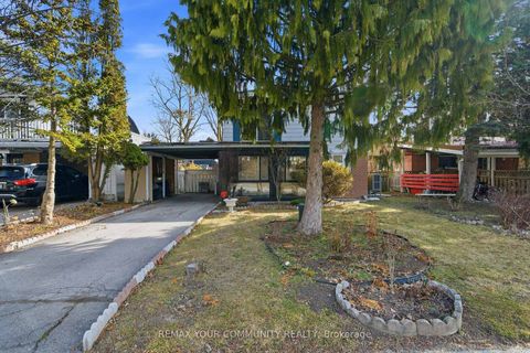 Photo 1 at 3 Forsythia Drive, Guildwood, Toronto
