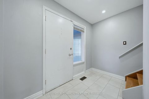 Photo 4 at 3 Forsythia Drive, Guildwood, Toronto