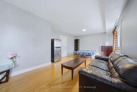 Photo 16 at 3 Forsythia Drive, Guildwood, Toronto