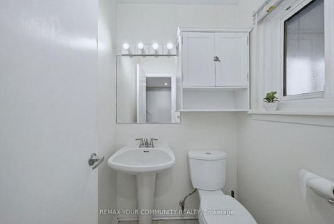 Photo 18 at 3 Forsythia Drive, Guildwood, Toronto