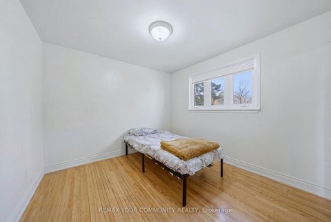 Photo 23 at 3 Forsythia Drive, Guildwood, Toronto