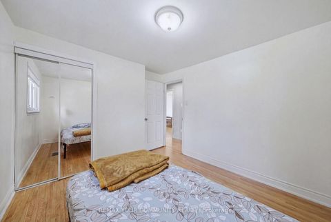 Photo 24 at 3 Forsythia Drive, Guildwood, Toronto