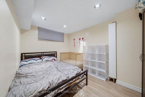 Photo 37 at 3 Forsythia Drive, Guildwood, Toronto