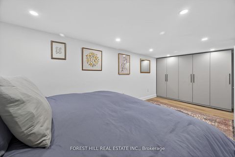 Photo 20 at 4 Holman Crescent, Aurora Highlands, Aurora