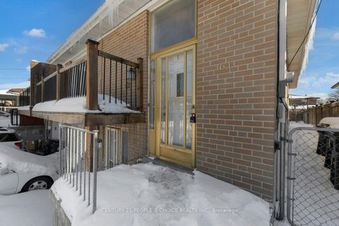 Photo 7 at 61 Primula Crescent, Humber Summit, Toronto