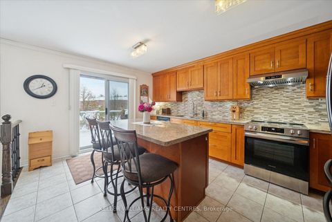 Photo 10 at 76 Kerfoot Crescent, Historic Lakeshore Communities, Georgina