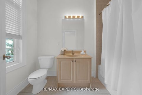 Photo 42 at 134 Orleans Circle, Vellore Village, Vaughan