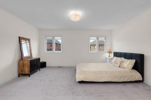 Photo 6 at 34 Valleo Street, Keswick North, Georgina