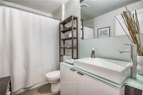 Photo 12 at 1712 - 300 Front Street W, Waterfront Communities C1, Toronto