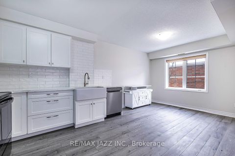 Photo 32 at 101 - 75 Shipway Avenue, Newcastle, Clarington