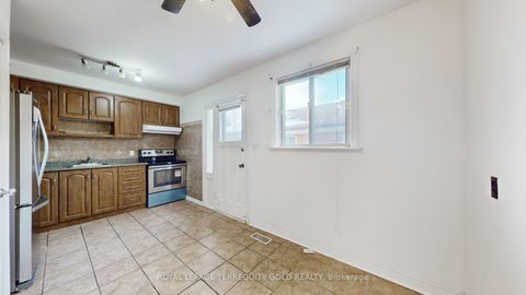 Photo 11 at 76 Fitzgibbon Avenue, Eglinton East, Toronto