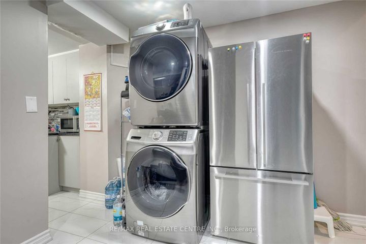 Photo 34 at 341 Veterans Drive, Northwest Brampton, Brampton