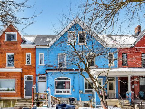 Photo 1 at 96 Massey Street, Niagara, Toronto