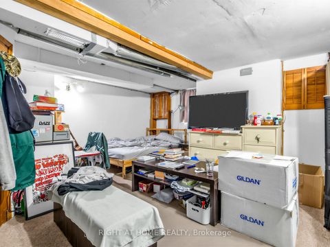 Photo 22 at 96 Massey Street, Niagara, Toronto