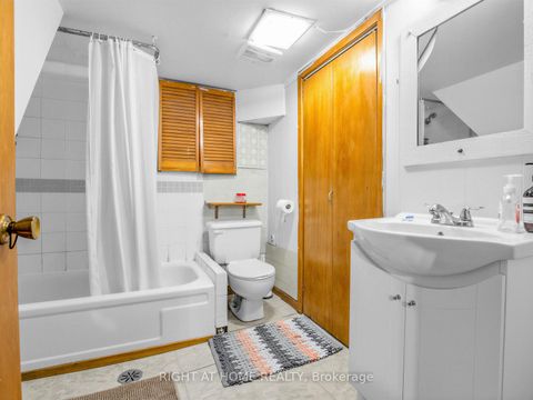 Photo 24 at 96 Massey Street, Niagara, Toronto