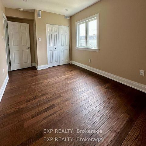 Photo 11 at 6 Lapp Street, Smythe, Toronto