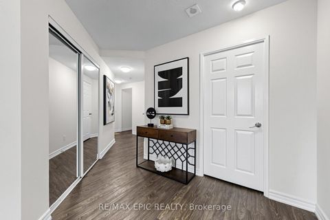 Photo 27 at 216 - 7 Bishop Avenue, Newtonbrook East, Toronto