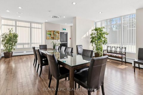 Photo 30 at 216 - 7 Bishop Avenue, Newtonbrook East, Toronto