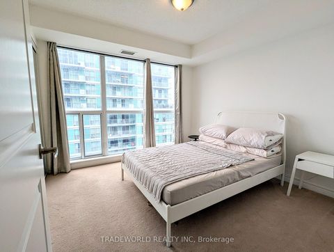 Photo 9 at 3304 - 50 Town Centre Court, Bendale, Toronto