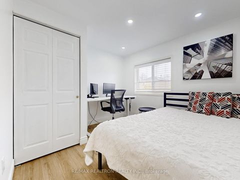 Photo 20 at 9 Booth Lane, Painswick South, Barrie