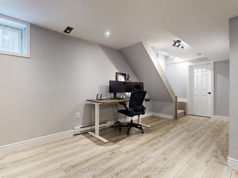 Photo 25 at 9 Booth Lane, Painswick South, Barrie